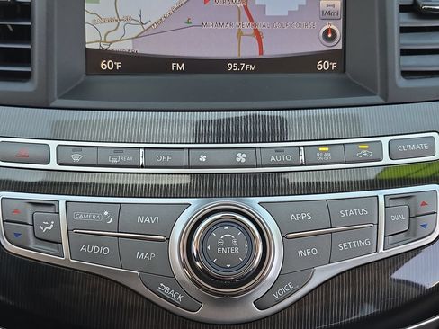 Used 2017 INFINITI QX60 FWD w/ Premium Plus Package image 29