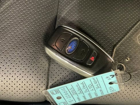 Used 2022 Subaru Outback Limited image 32