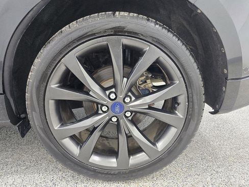 Used 2015 Ford Edge Sport w/ Equipment Group 401A FWD image 33