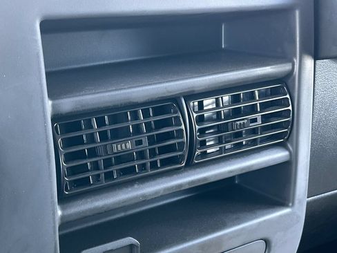 New 2025 GMC Savana 2500 Extended w/ Driver Convenience Package RWD image 20