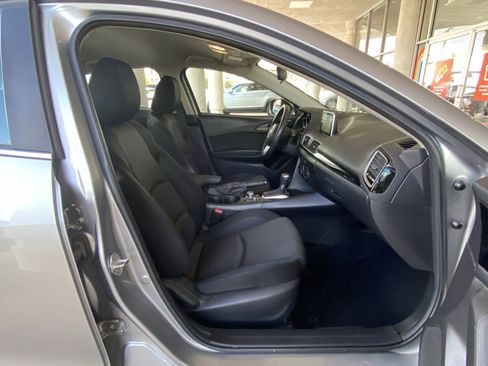 Used 2015 MAZDA MAZDA3 i Touring FWD image 31