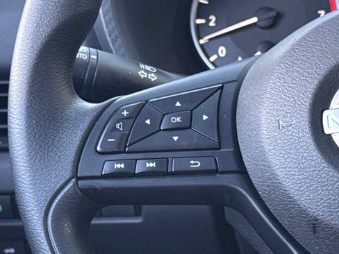 Certified 2025 Nissan Sentra S FWD image 15