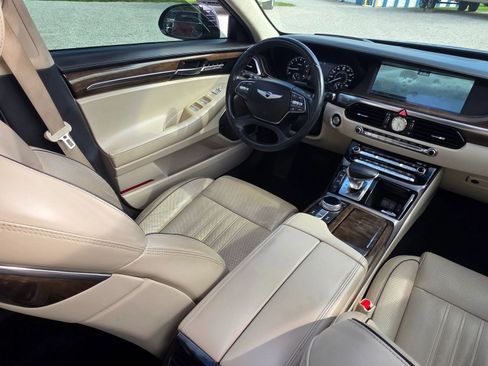 Used 2018 Genesis G90 5.0 Ultimate AWD/4WD image 11