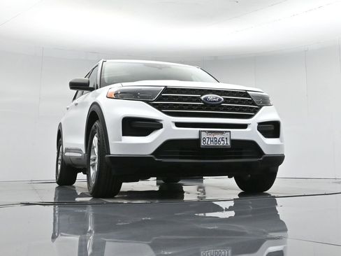 Certified 2021 Ford Explorer XLT image 56