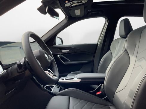 New 2026 BMW X1 xDrive28i w/ Technology Package image 9