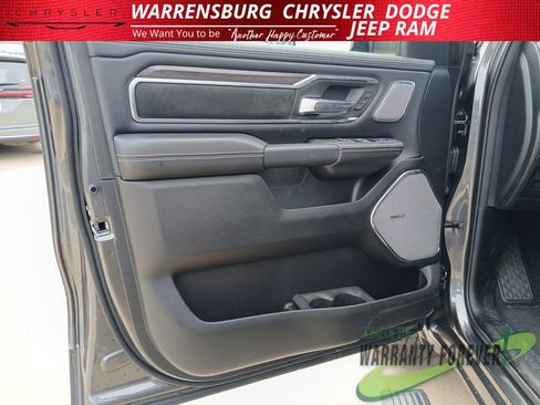 New 2026 RAM 1500 Laramie AWD/4WD image 12