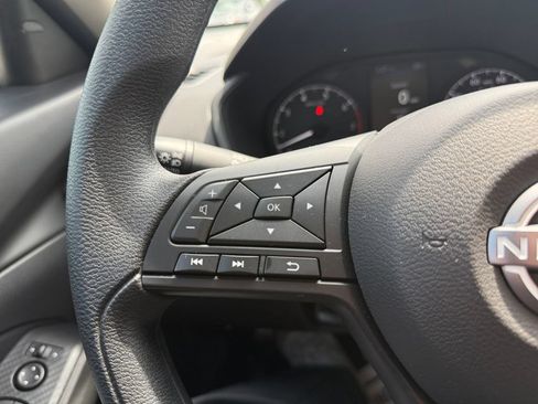 Used 2025 Nissan Altima 2.5 S FWD image 23