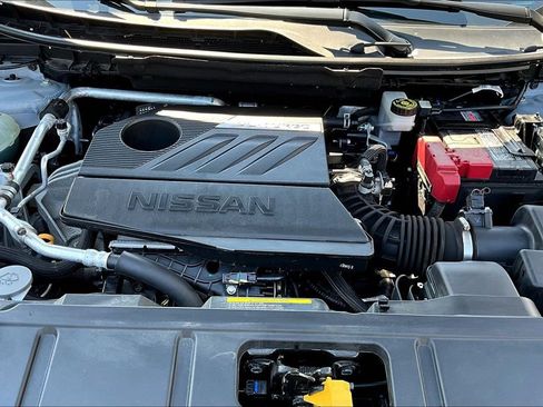 Used 2023 Nissan Rogue SV AWD/4WD image 29