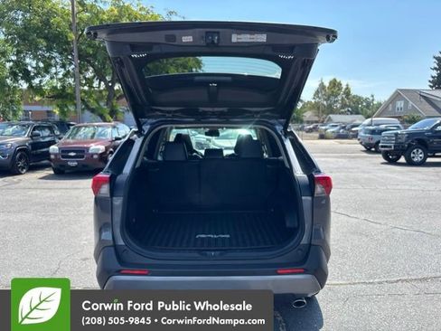 Used 2019 Toyota RAV4 Limited w/ Advanced Technology Package AWD/4WD image 29