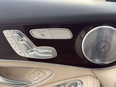 Used 2019 Mercedes-Benz GLC 350e GLC 350e image 16