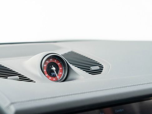 New 2026 Porsche Cayenne S image 28