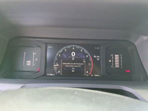 Certified 2024 Toyota Tacoma SR5 AWD/4WD image 11