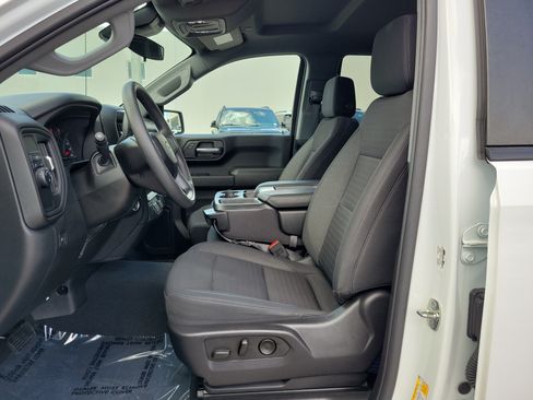 Used 2024 Chevrolet Silverado 1500 Custom RWD image 10