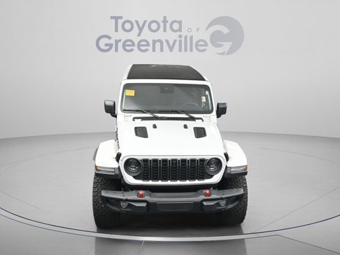 Used 2025 Jeep Wrangler Unlimited Rubicon AWD/4WD image 23