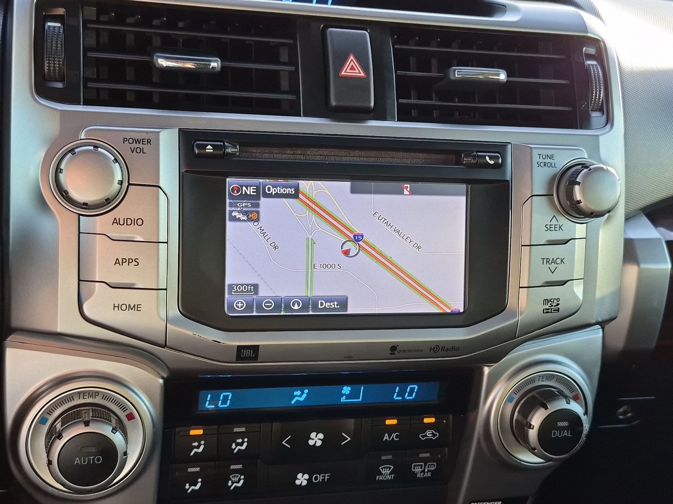 Used 2014 Toyota 4Runner Limited AWD/4WD image 26