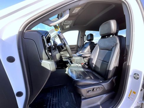 Used 2022 Chevrolet Silverado 1500 LT AWD/4WD image 10