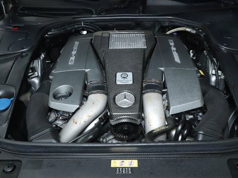 Used 2017 Mercedes-Benz S 63 AMG 4MATIC Cabriolet image 35