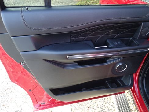 Used 2021 Ford Expedition Max Platinum image 20