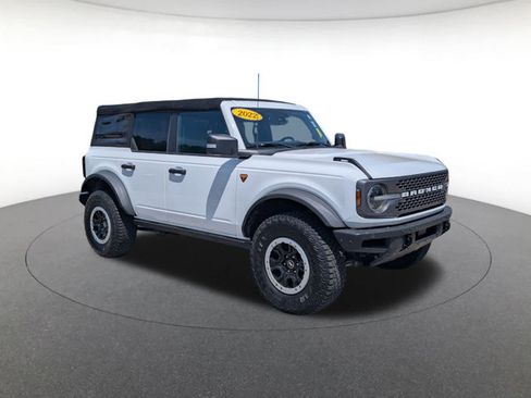 Certified 2022 Ford Bronco Badlands AWD/4WD image 1
