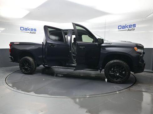 Used 2024 Chevrolet Silverado 1500 LT Trail Boss w/ LT Trail Boss Premium Package image 59