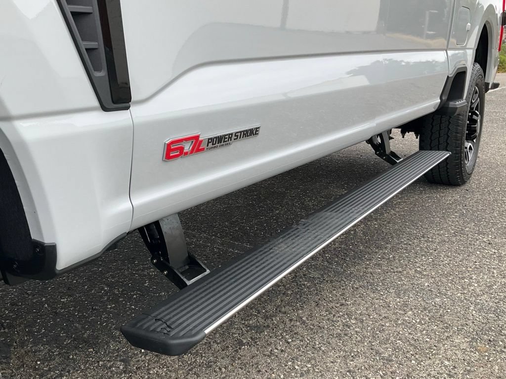New 2026 Ford F250 Platinum AWD/4WD image 10