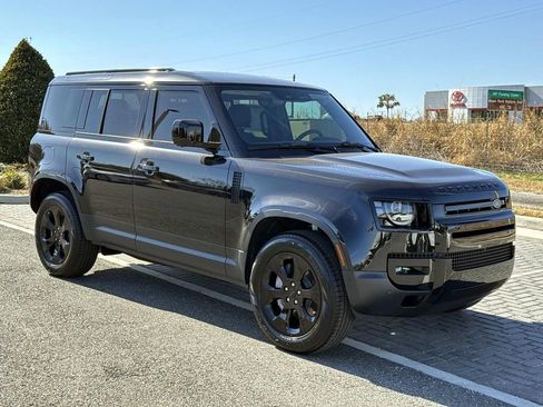 New 2026 Land Rover Defender 110 S AWD/4WD image 7