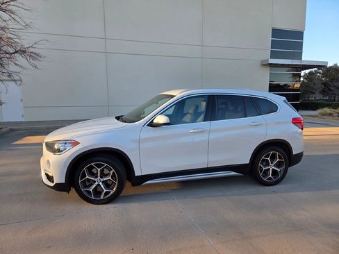 Used 2018 BMW X1 sDrive28i image 14