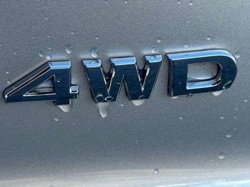 New 2025 Nissan Pathfinder SV w/ SV Premium Package image 48