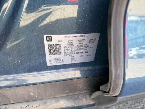 Used 2025 Buick Enclave Preferred w/ Power Package FWD image 5