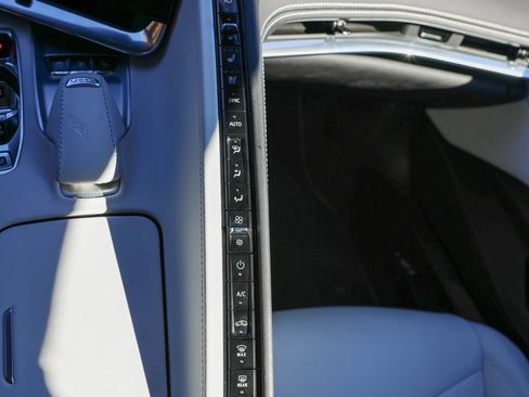 Used 2020 Chevrolet Corvette Stingray Preferred Cpe w/ 2LT Preferred Equipment Group image 26