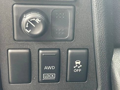 Used 2012 Nissan Rogue S w/ Special Edition Pkg image 12