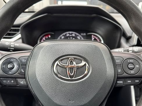 Certified 2024 Toyota RAV4 XLE image 25