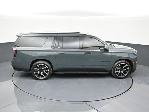 New 2026 Chevrolet Suburban RST w/ RST Capability Package image 61