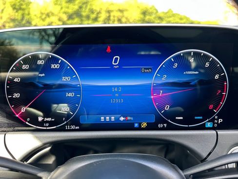 Used 2025 Mercedes-Benz E 350 4MATIC Sedan image 20