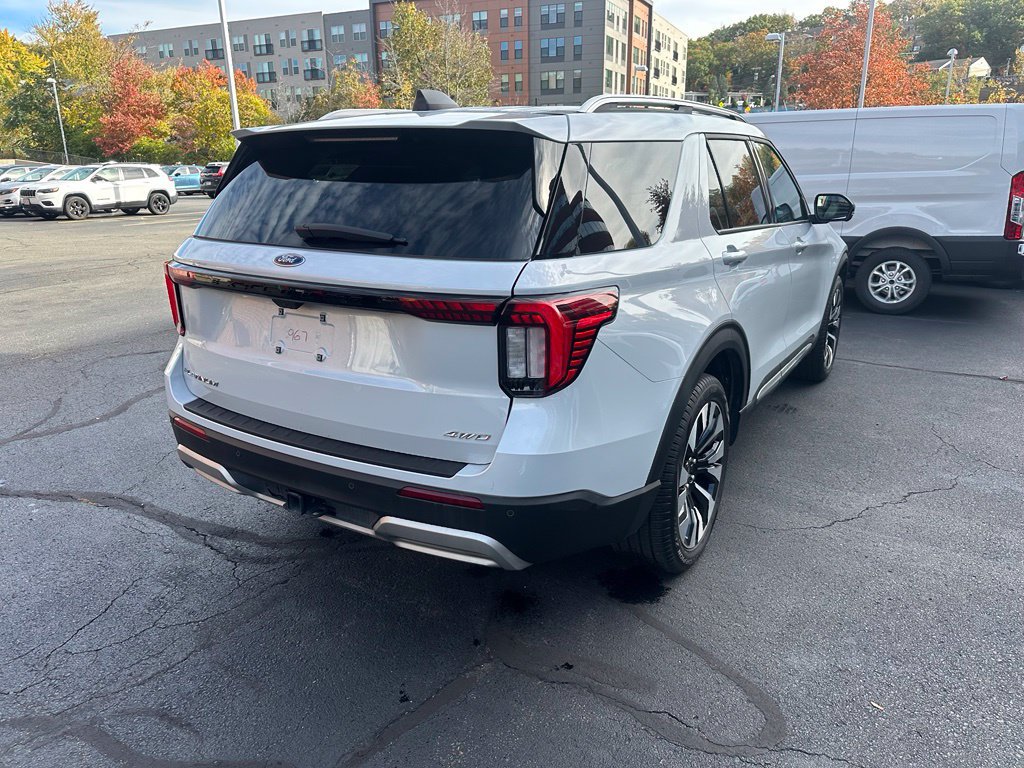 Used 2026 Ford Explorer Platinum w/ LUX Leather Package AWD/4WD image 5