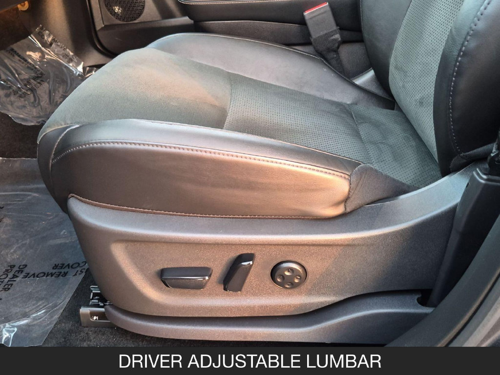 Certified 2023 Nissan Ariya FWD image 15