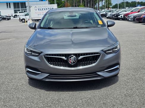 Used 2020 Buick Regal Preferred FWD image 8