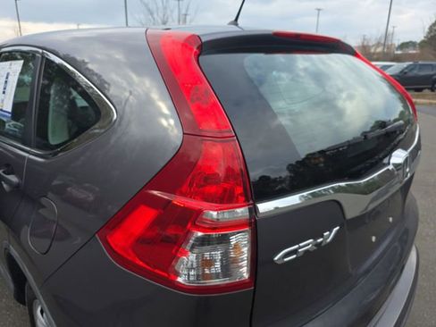 Used 2016 Honda CR-V LX image 43