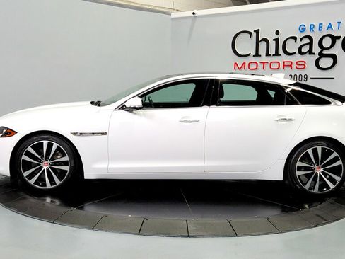 Used 2019 Jaguar XJ AWD image 5