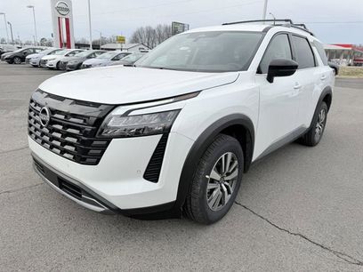 New 2026 Nissan Pathfinder SL