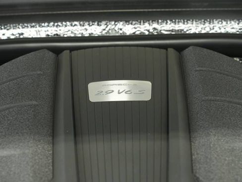 New 2026 Porsche Macan S image 31