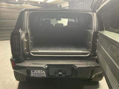 Used 2025 GMC Hummer EV 2X AWD/4WD image 9