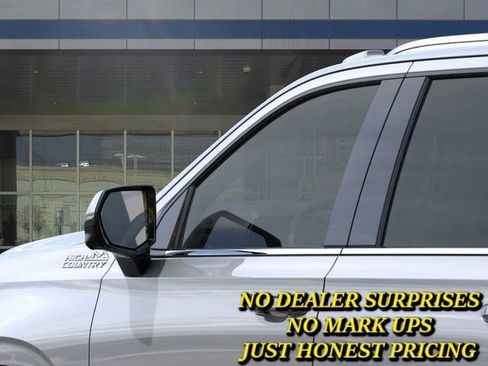 New 2026 Chevrolet Suburban High Country w/ Sun And Tow Package RWD image 12