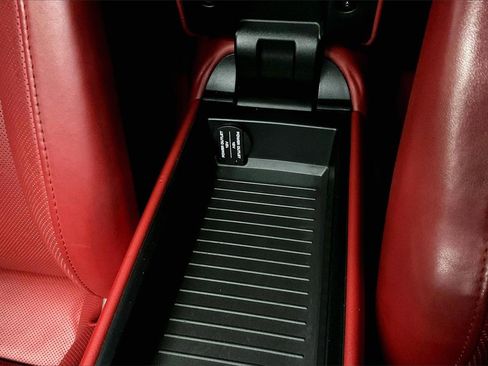 Used 2016 Porsche 911 Turbo image 34