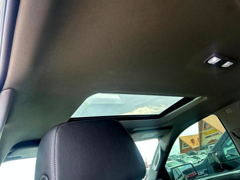 Used 2021 GMC Sierra 1500 Denali w/ Denali Ultimate Package image 9