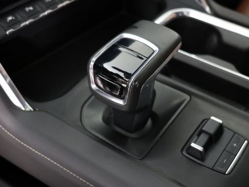 Used 2024 GMC Sierra 1500 Denali Ultimate AWD/4WD image 6