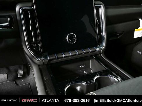 New 2026 GMC Yukon Elevation image 18