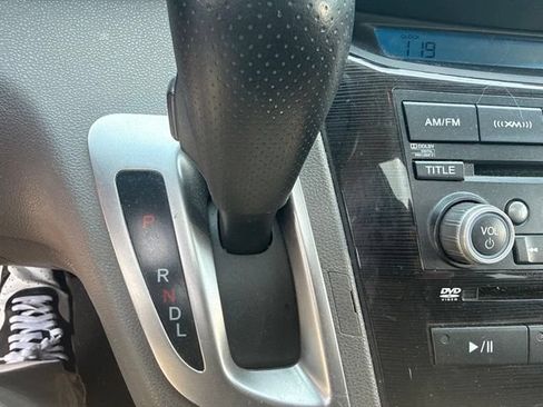 Used 2011 Honda Odyssey Touring image 21