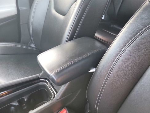 Used 2025 Jeep Compass Limited AWD/4WD image 20
