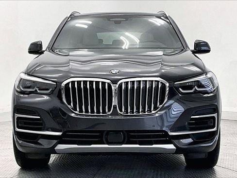 Used 2022 BMW X5 xDrive40i image 3